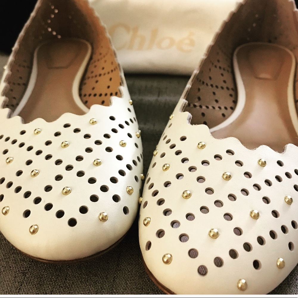 NWT Chloe white leather ballet flat with gold